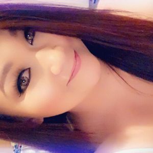 Meet your Posher, Angie